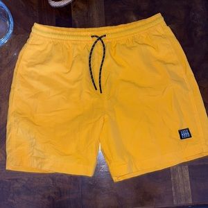 Men’s Medium Yellow Aéropostale nylon shorts